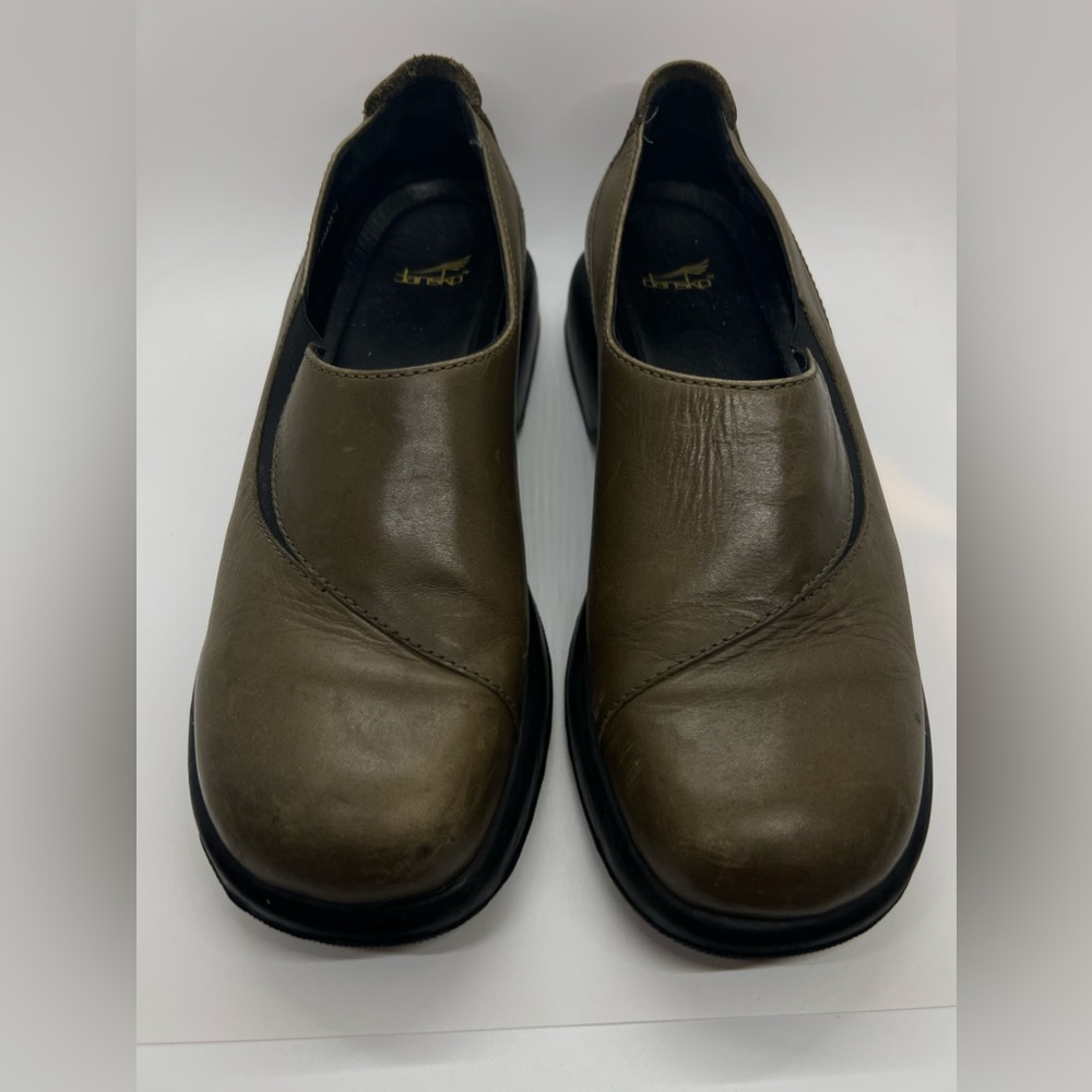 Dansko Olive Green Slip On Comfort Shoes Sz 40